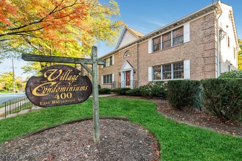 7 Liberty St 5A