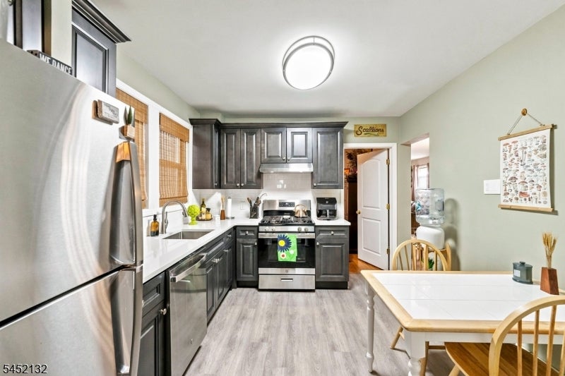 26 Pulaski St