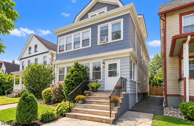 26 Pulaski St
