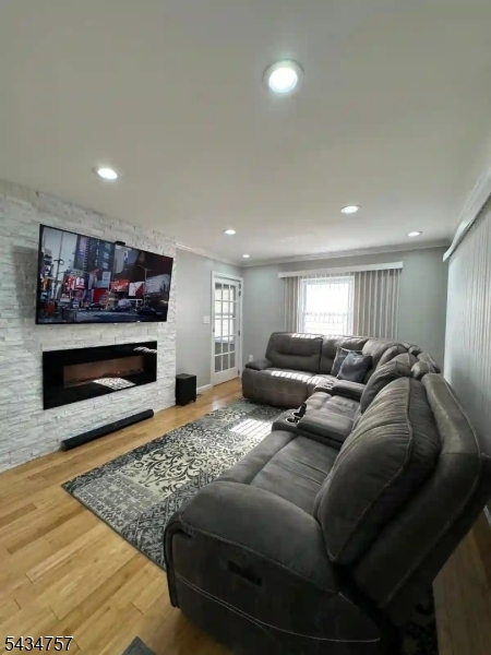 629 Washington Ave