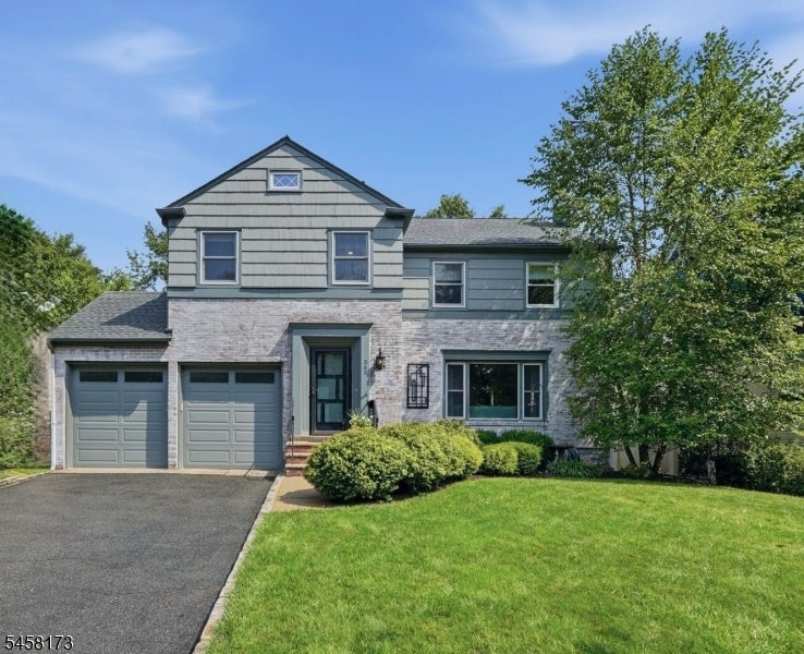 363 Irving Ave