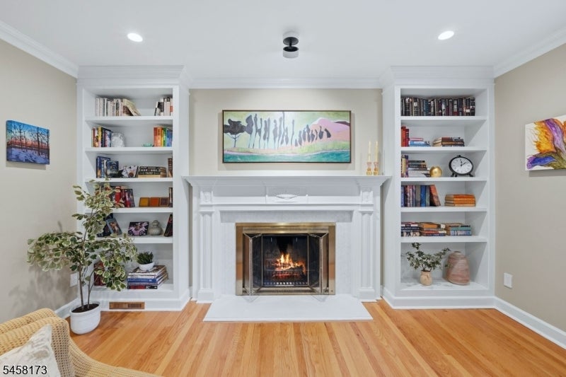 363 Irving Ave