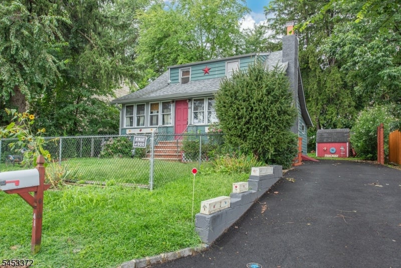 41 Dacotah Ave