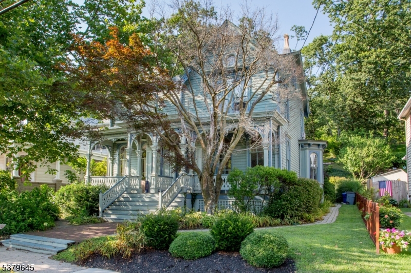 13 S Main St