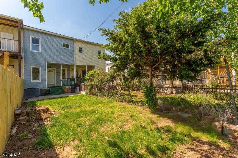 308 Rosehill Pl