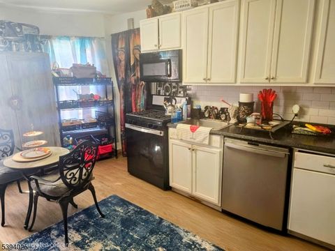 19 Rossmore Pl Belleville Twp. NJ 07109