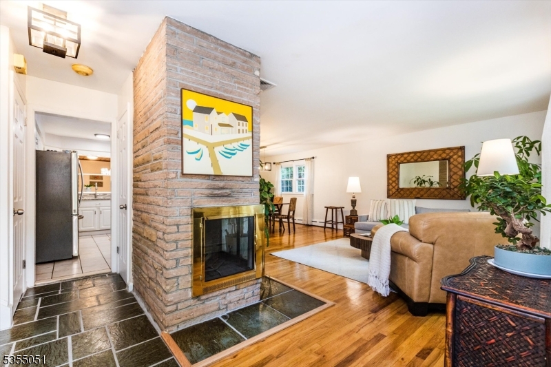 245 Essex Ave