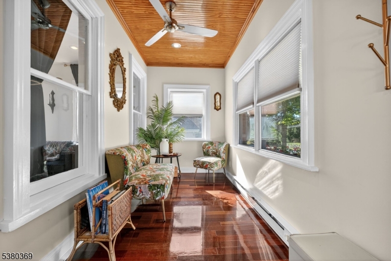 55 Walnut St