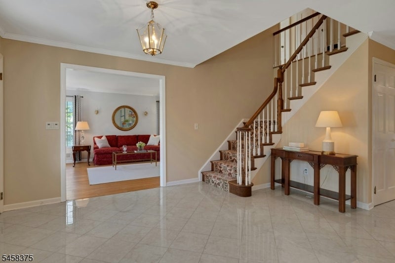 232 Longwood Ave