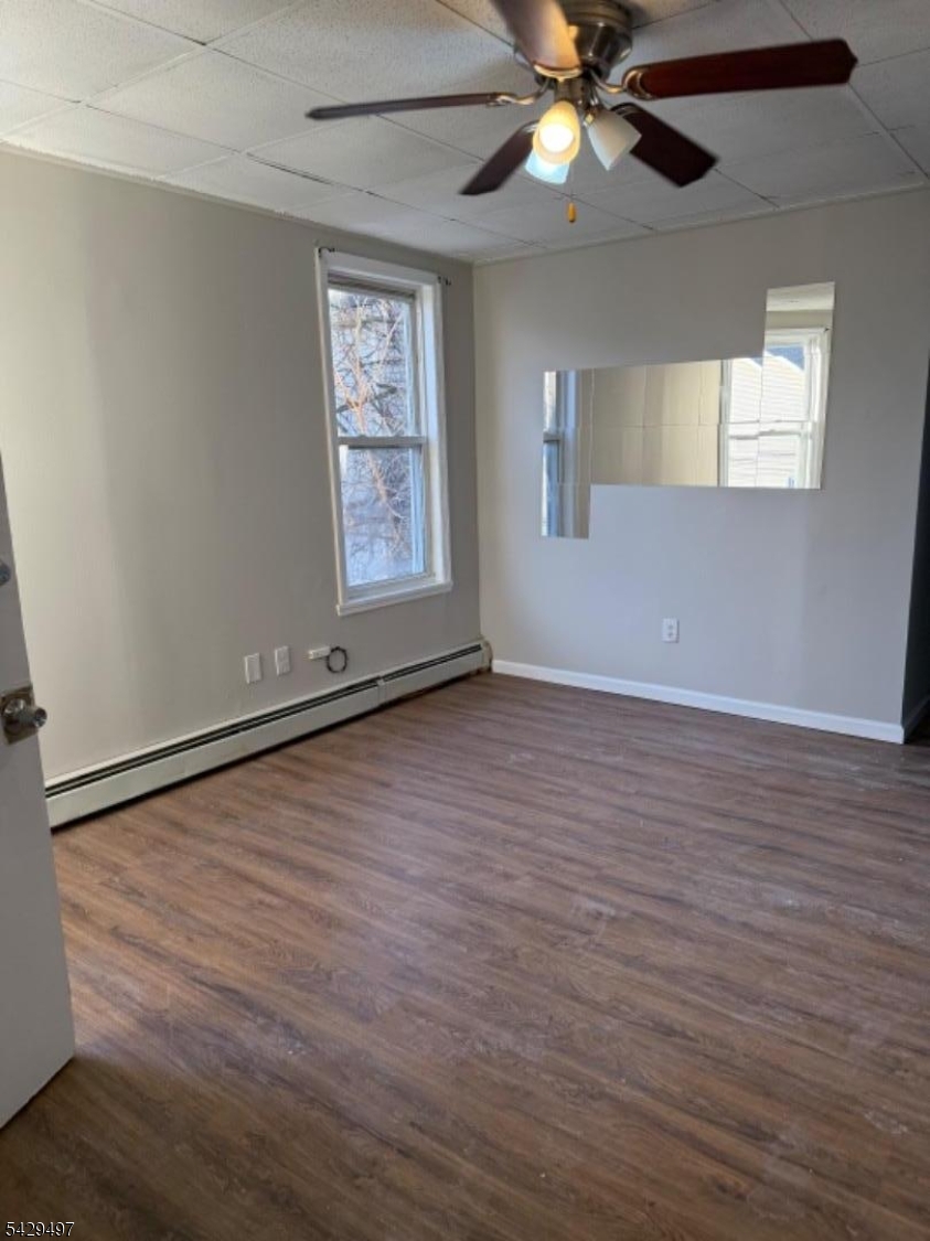 85 Holsman St