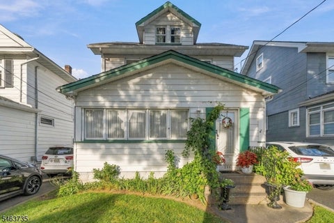 Photo for 239 Magie Ave