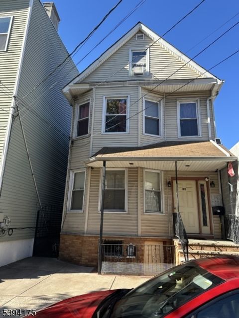 Photo of 31 Read St, Newark, NJ 07105 (MLS # 3995117)