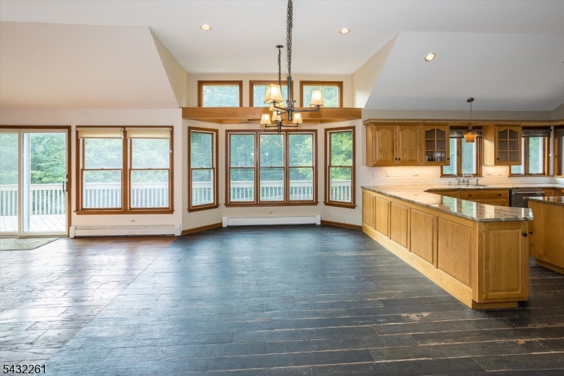 42 Cliffwood Rd