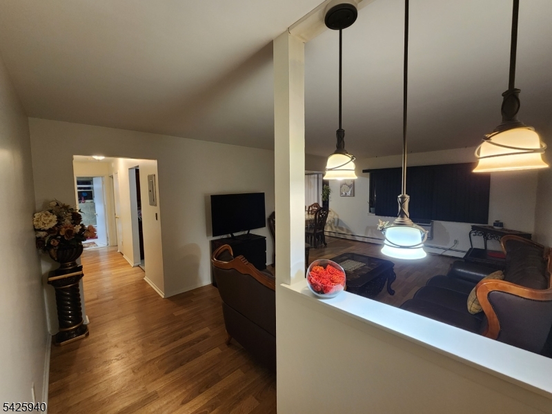 401 Highway 22 ,Bldg44,U4 4