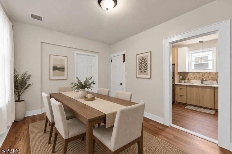 223 Devon St 2