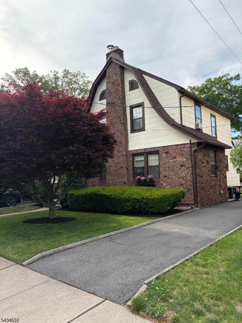 12 Ferncliff Rd