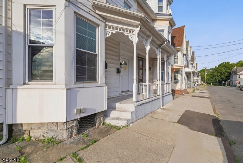 283 Mercer St