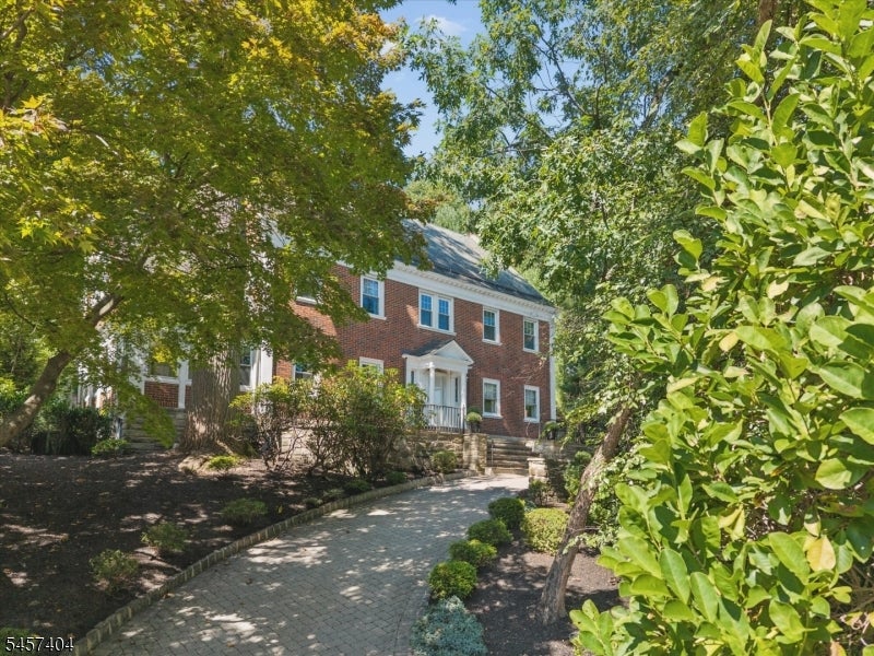174 Highland Ave
