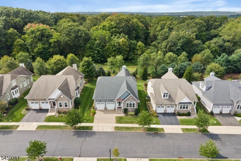 15 Portland Dr