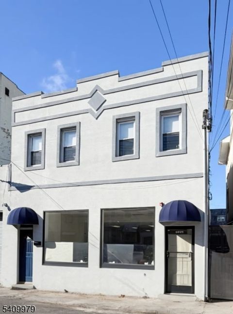 6029 Hudson Ave West New York Town NJ 07093