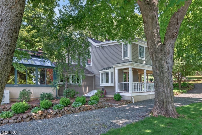 35 Woodledge Rd
