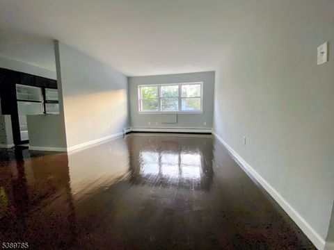 Photo of 448 Lincoln Ave, Orange, NJ 07050 (MLS # 3991212)