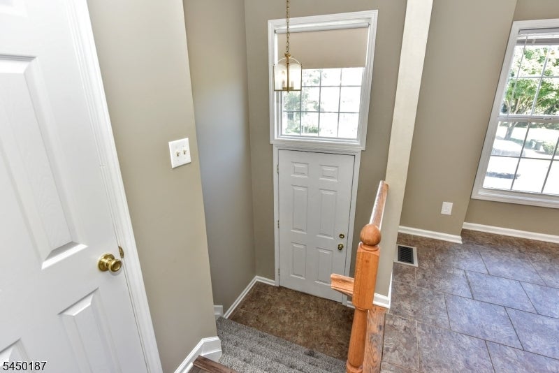 311 Cambridge Dr