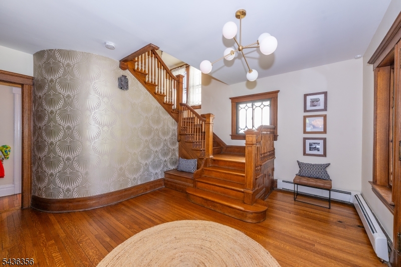 156 Lincoln St