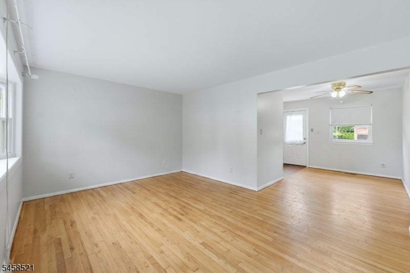 32 Merkel Dr