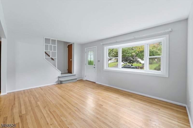 32 Merkel Dr