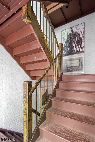 60-64 Union St
