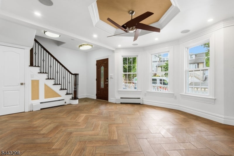 83 Wessington Ave