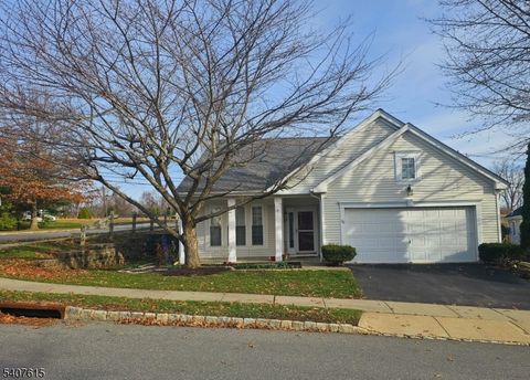 56 Kensington Cir White Twp. NJ 07823