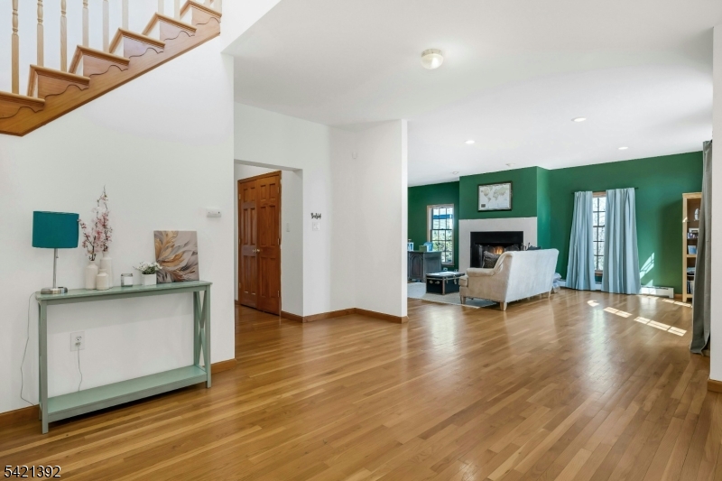 40 Horseneck Rd
