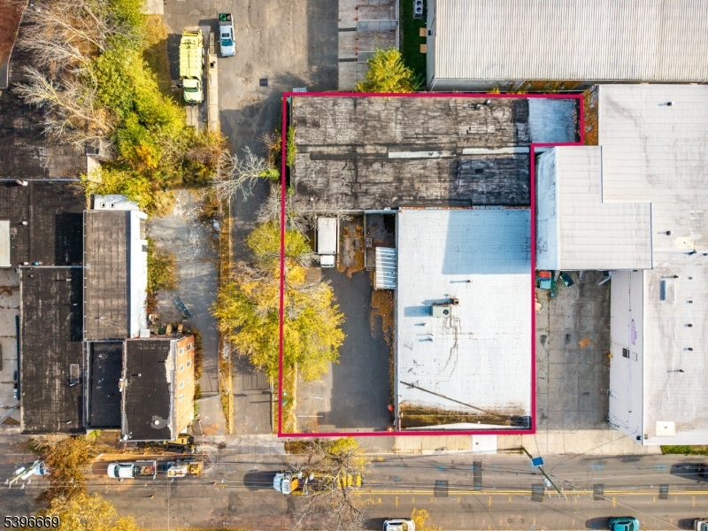 419-501 W Elizabeth Ave