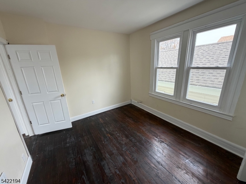 234 Waverly Pl APT 2 2