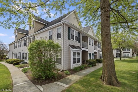 240 Cambridge Ct Clifton City NJ 07014