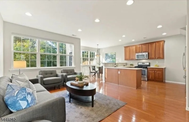 23 River Birch Cir