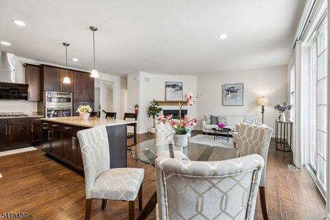 54 Carillon Cir Livingston Twp. NJ 07039