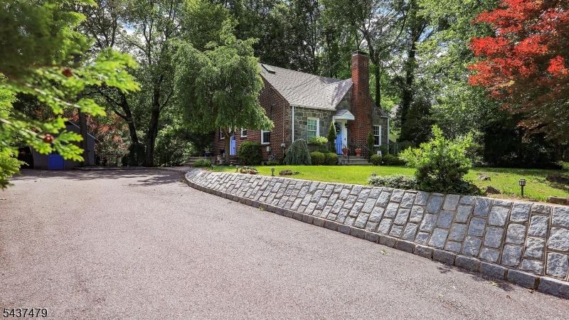1920 Lake Ave