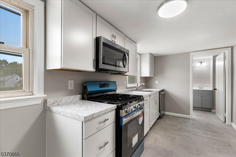 86 E Camplain Rd
