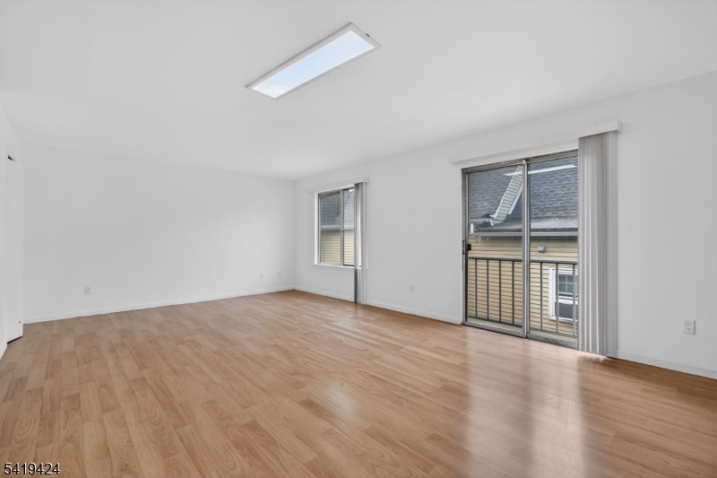 485 Broadway Unit 11 11