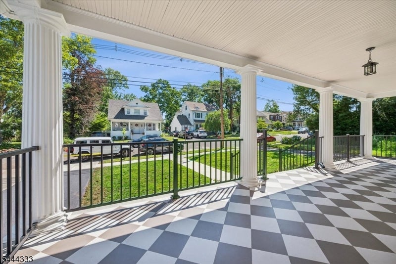 18 Burchfield Ave