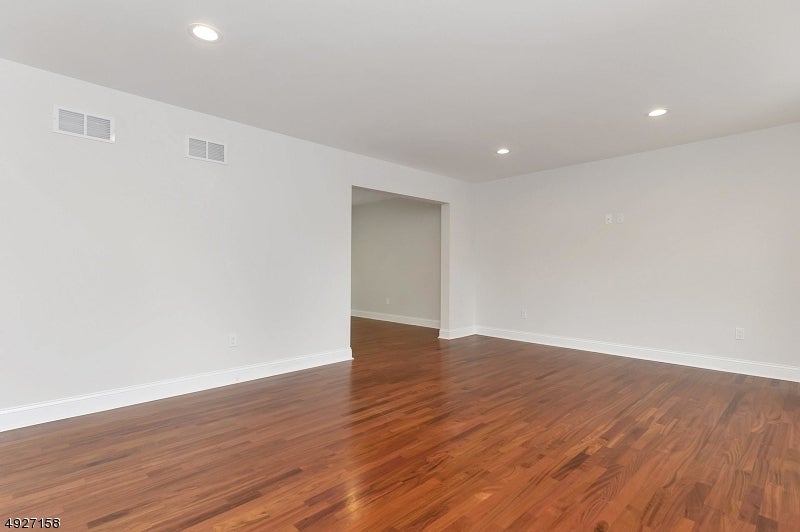 7 Harrison St A