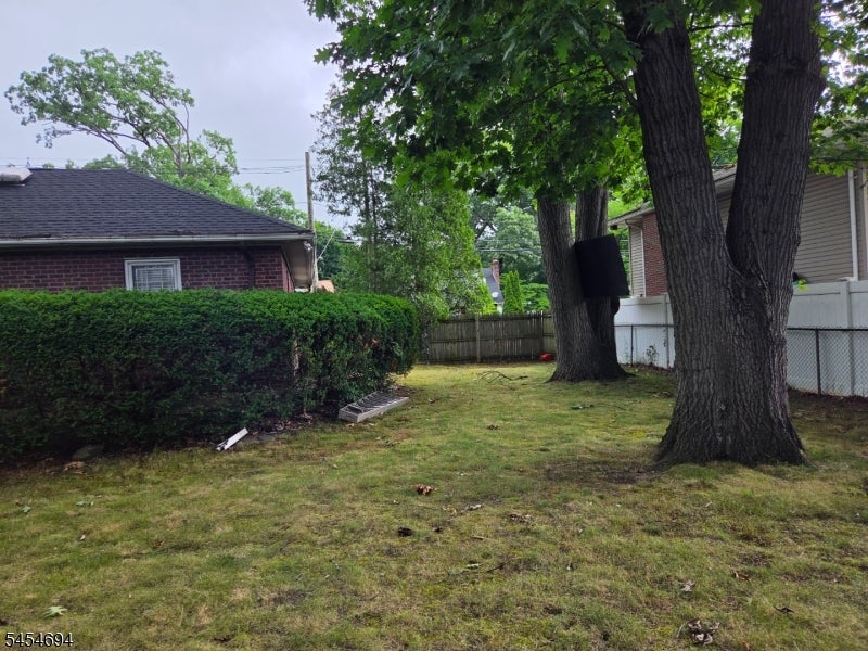 168 E Spring Valley Ave