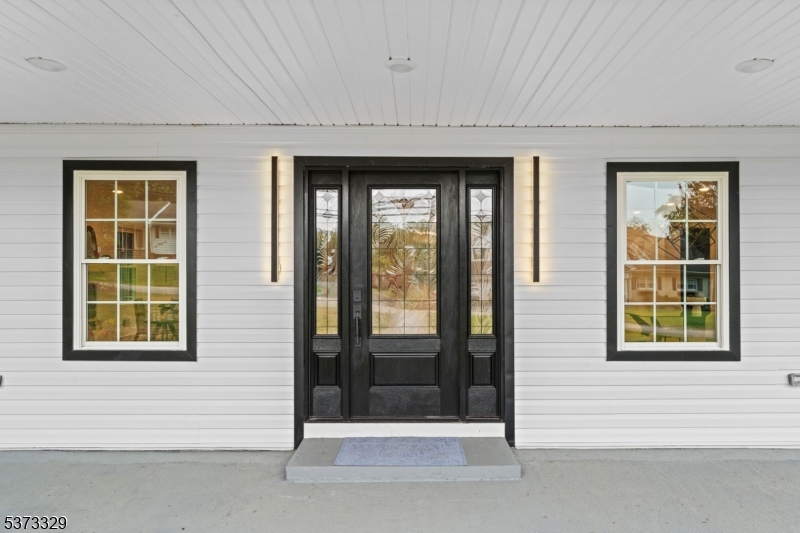 286 Squaw Brook Rd