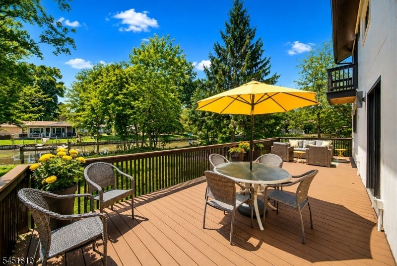 5 THREE RIVERS DRIVE