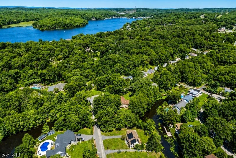 5 THREE RIVERS DRIVE