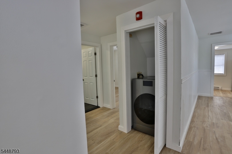 55 Beaver Ave Apt 1