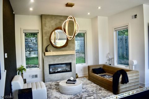 301 Kingsland Rd Roxbury Twp. NJ 07850